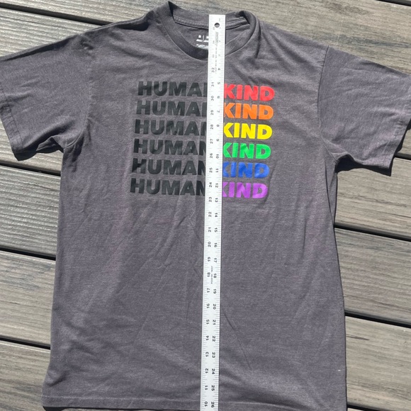 Michaels; Gray & Rainbow Graphic “Human Kind” Tee; No Visible Wear; Men's (M) - Picture 5 of 7